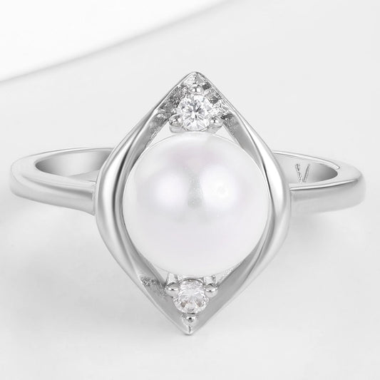 Ring aus goldplattierterr Legierung mit Glasperle und weißem Emporia® Kristall
