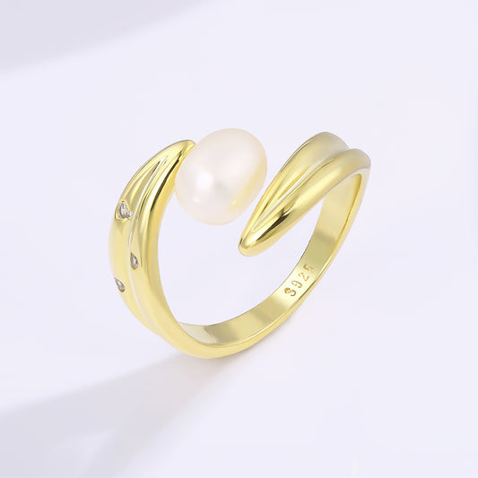 Ring aus goldplattierterr Legierung