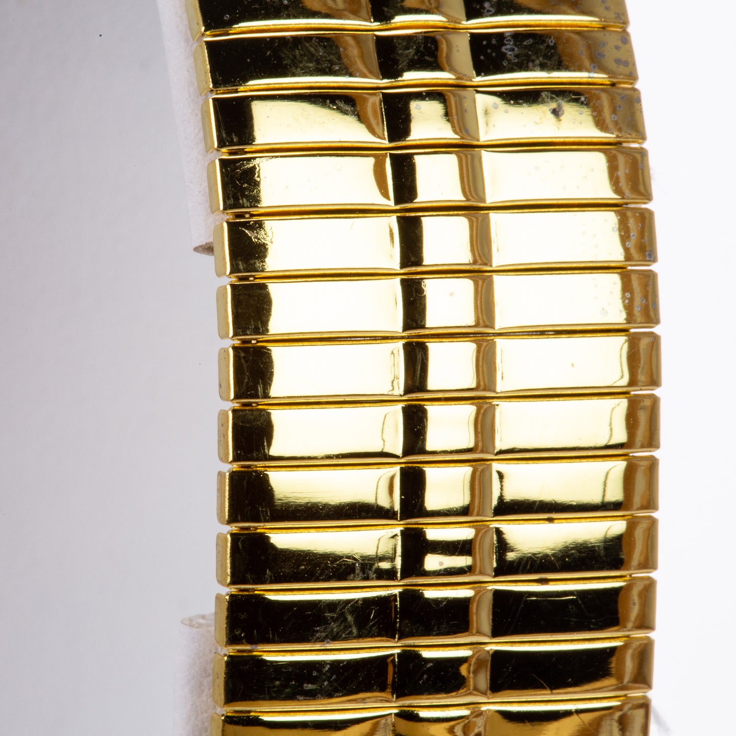 Uhr aus goldplattierter Legierung