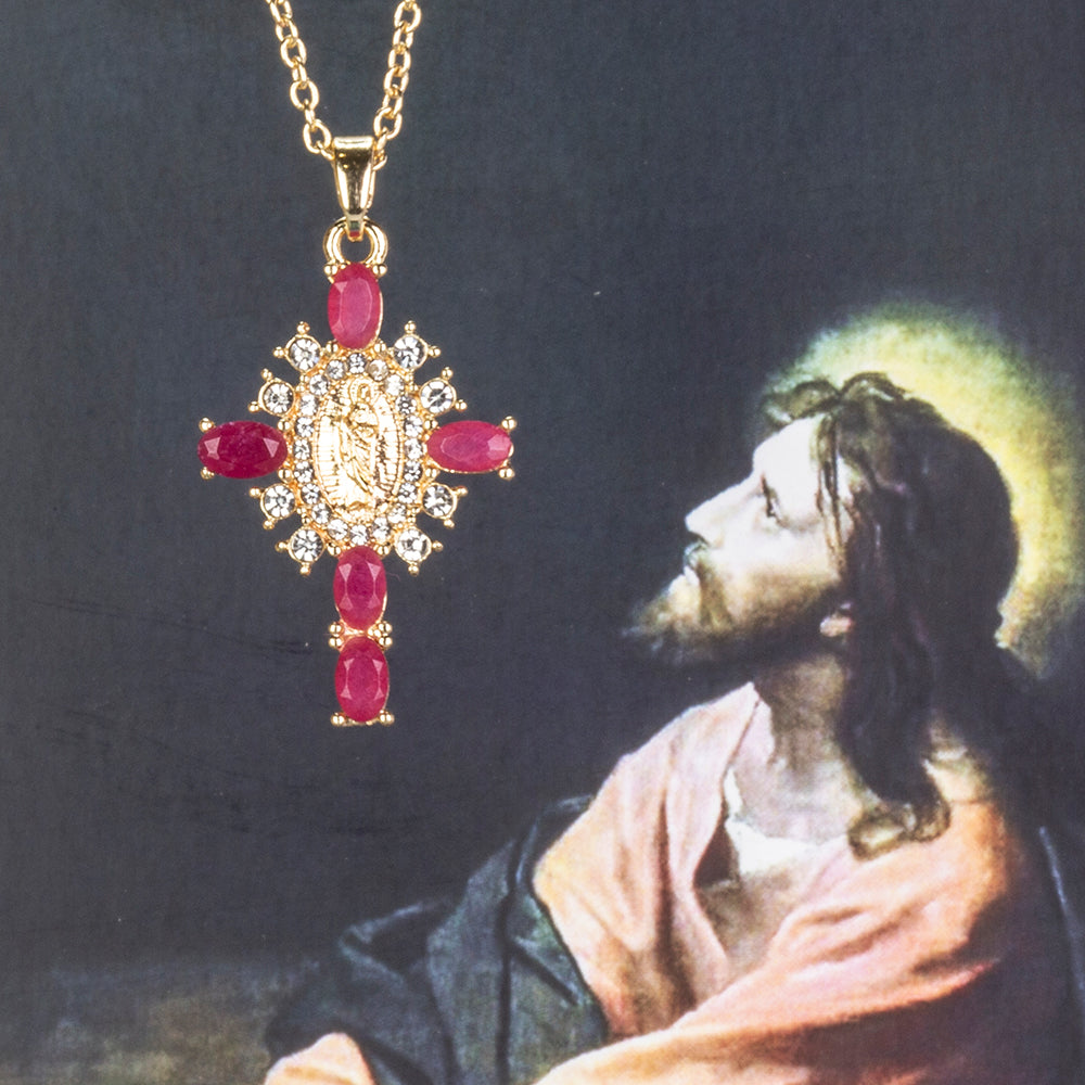 Halskette aus goldplattierter Legierung mit Rubin und weißem Emporia® Kristall