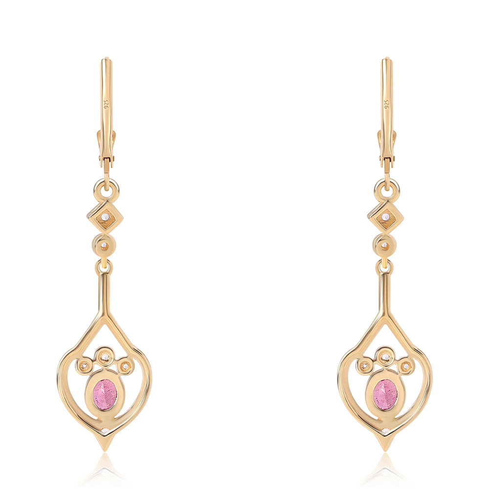Goldplattierte Silberohrringe mit Rubin aus Mosambik und weißem Topas
