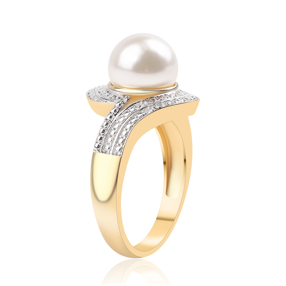 Goldplattierter Silberring mit weißer Süßwasserperle und weißem Topas