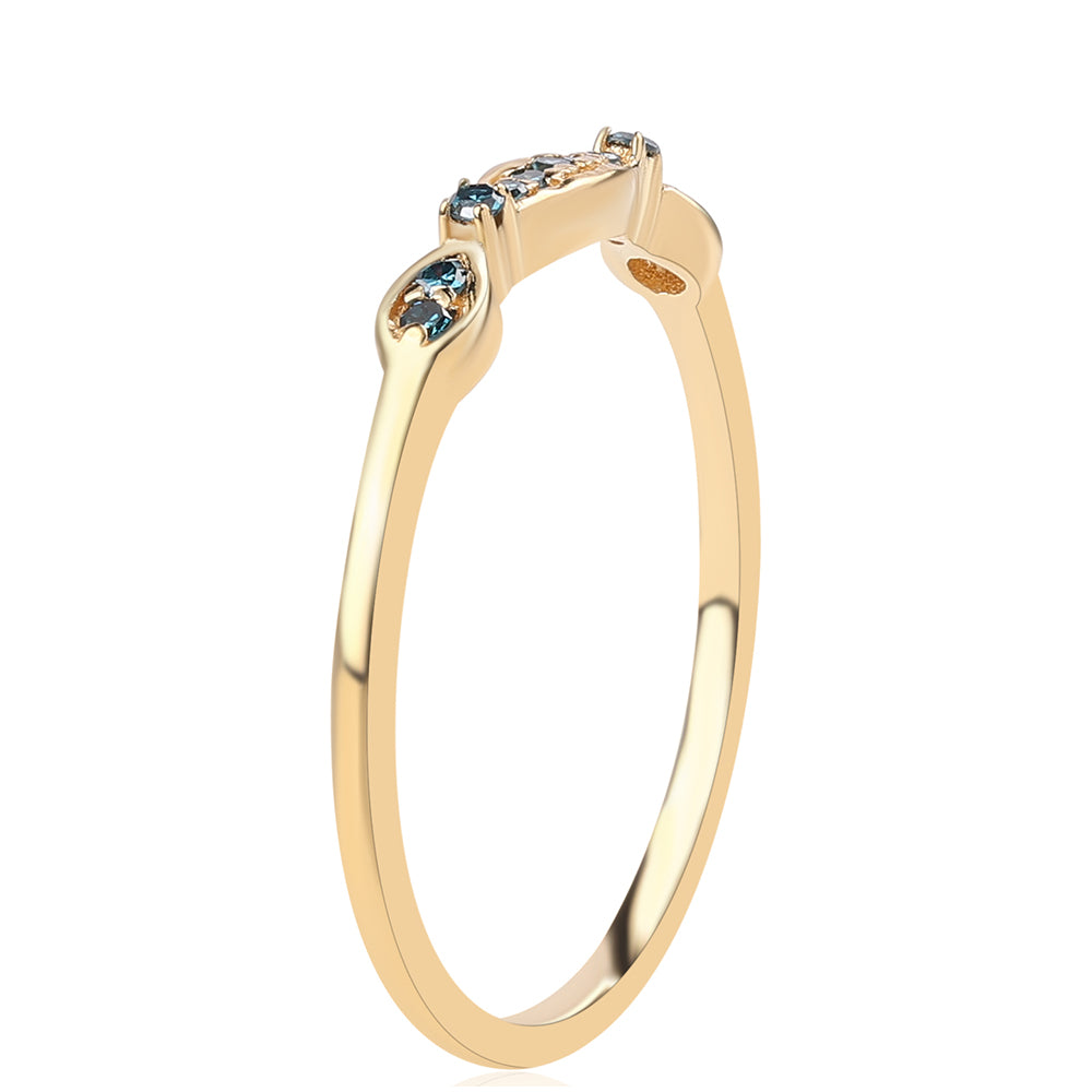 Goldplattierter Silberring mit blauem Diamant