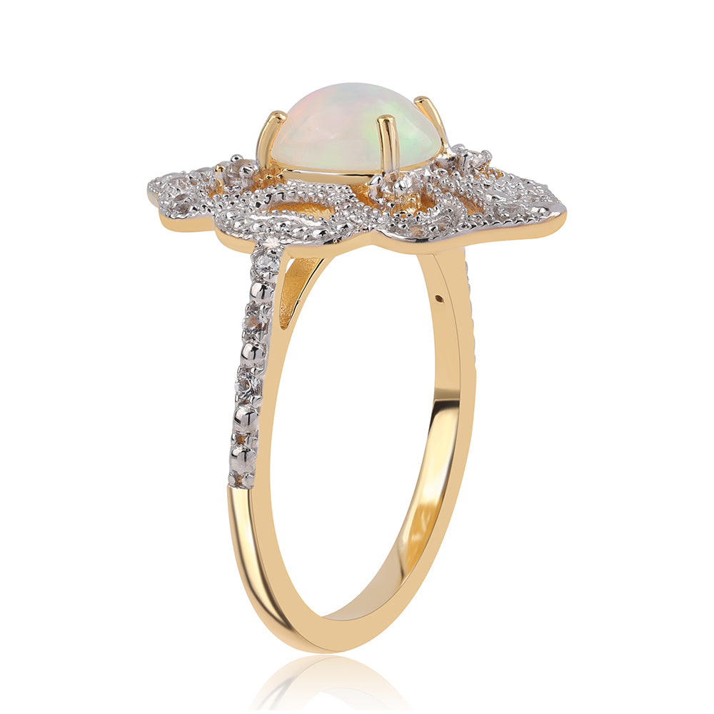 Goldplattierter Silberring mit äthiopischem Opal aus Lega Dembi und weißem Topas