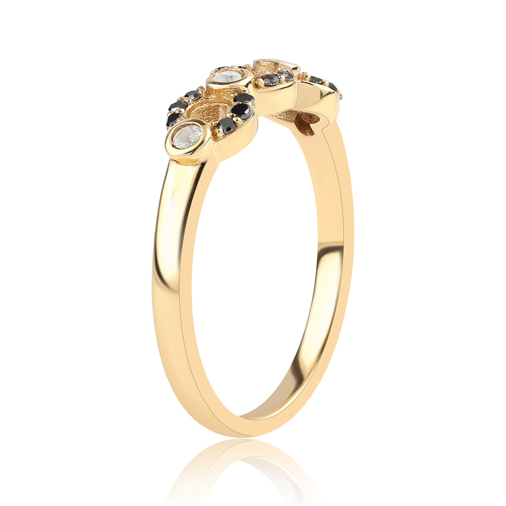 Goldplattierter Silberring mit schwarzem Diamant und weißem Topas