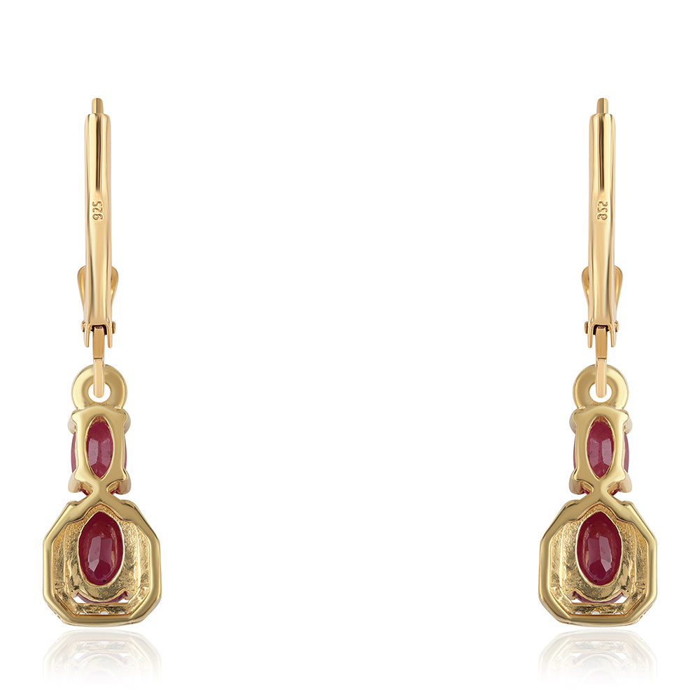 Goldplattierte Silberohrringe mit Rubin aus Mosambik und weißem Topas 3