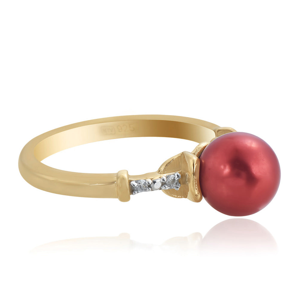 Goldplattierter Silberring mit roter Süßwasserperle und weißem Topas