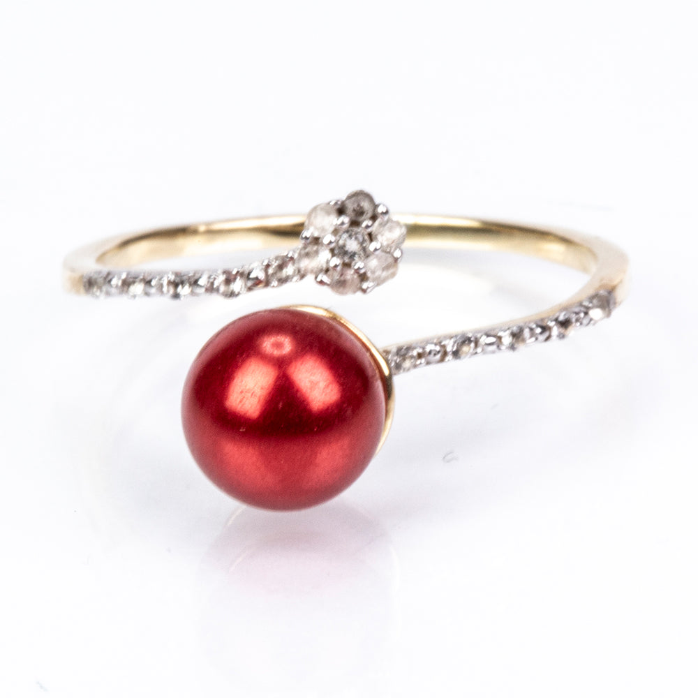 Goldplattierter Silberring mit roter Süßwasserperle und weißem Topas