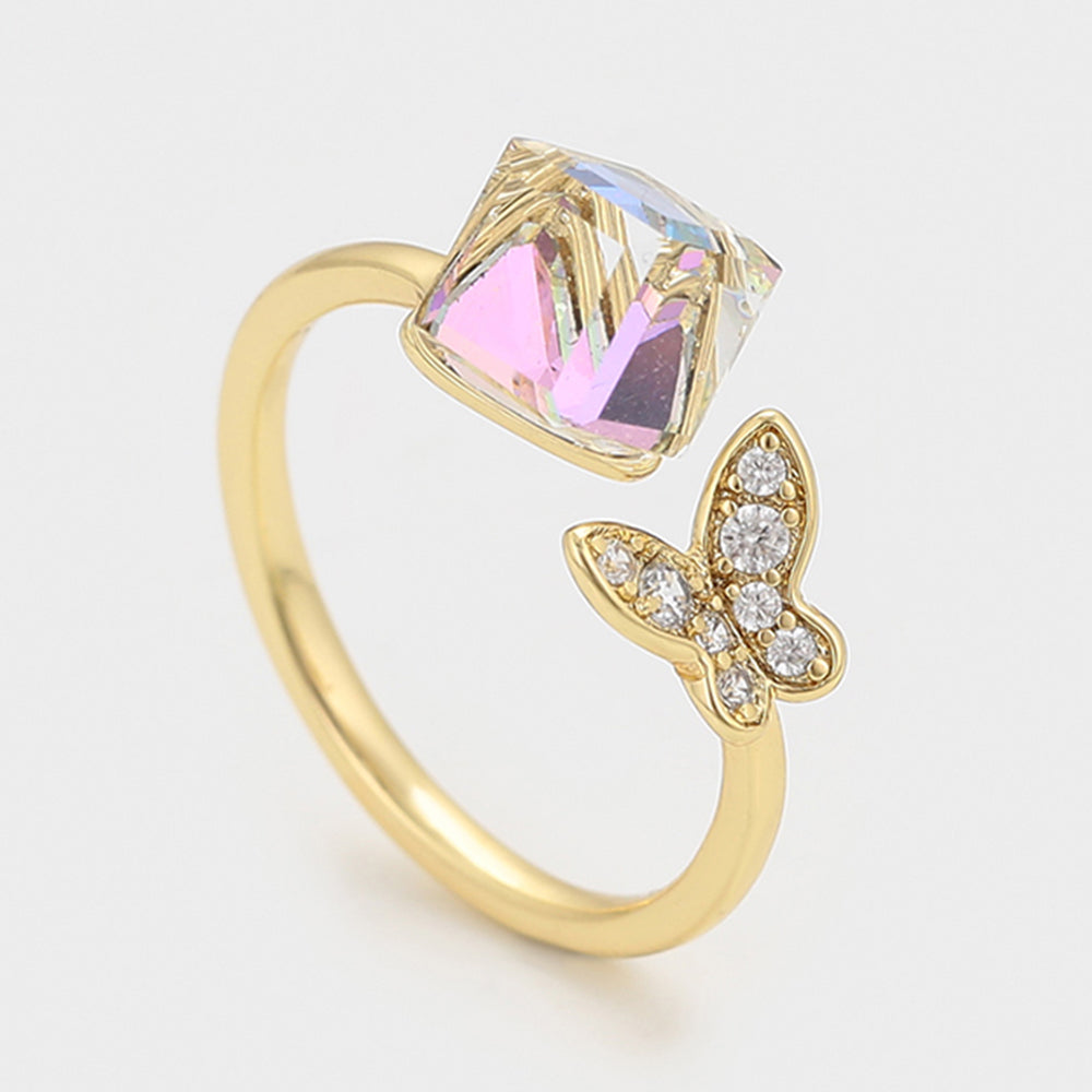 Ring aus goldplattierterr Legierung mit weißem Emporia® Kristall