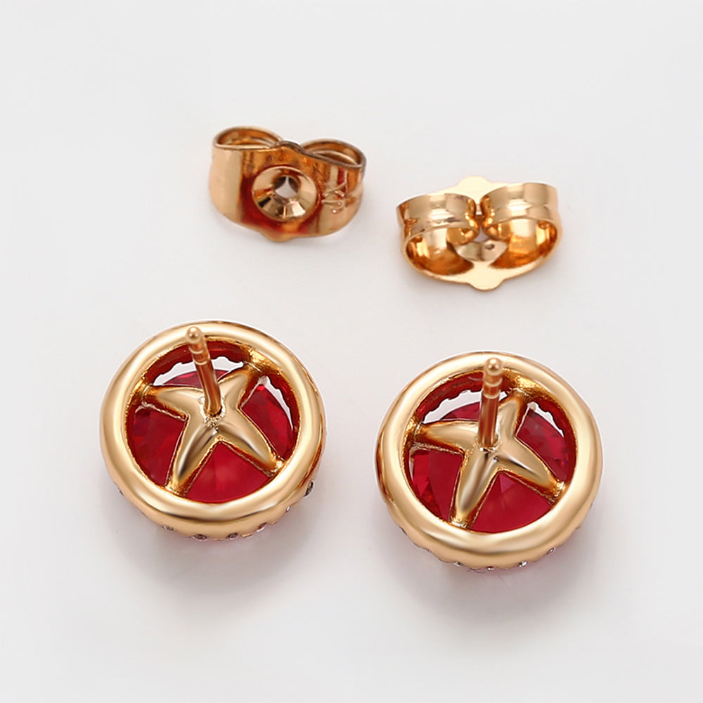 Ohrringe aus goldplattierter Legierung mit rotem Emporia®-Kristall und weißem Emporia® Kristall