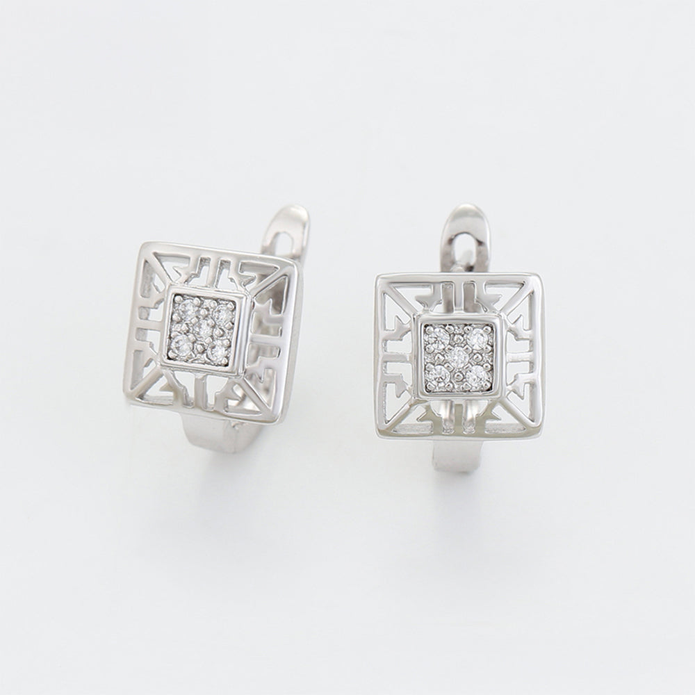 Schmuckgarnitur aus aus goldplattierter Legierung mit weißem Emporia® Kristall