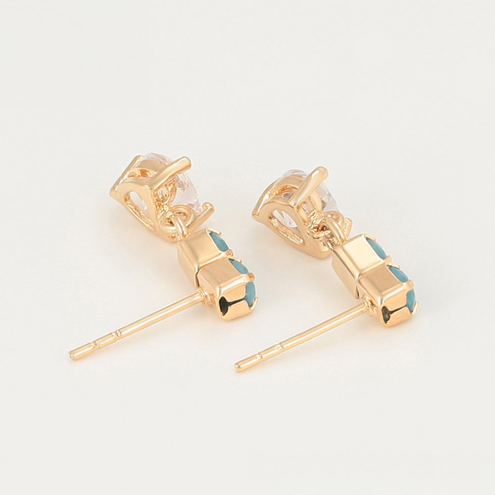 Ohrringe aus goldplattierter Legierung mit grünem Emporia® Kristall und weißem Emporia® Kristall