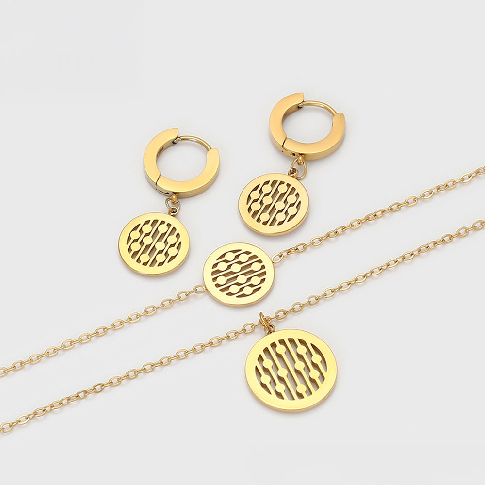 Schmuckgarnitur aus aus goldplattierter Legierung mit rotem Emporia®-Kristall und blauem Emporia®-Kristall
