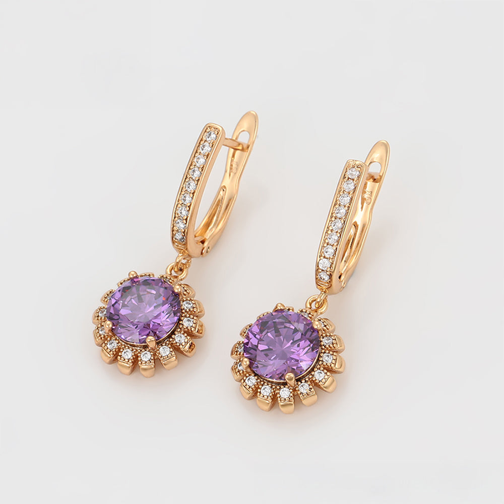 Schmuckgarnitur aus aus goldplattierter Legierung mit purpurfarbenem Emporia® Kristall und weißem Emporia® Kristall