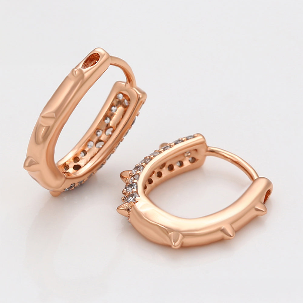 Ohrringe aus goldplattierter Legierung mit weißem Emporia® Kristall