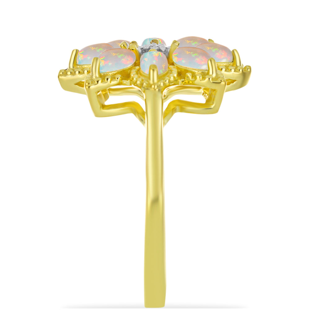 Goldplattierter Silberring mit Welo-Opal und weißem Topas