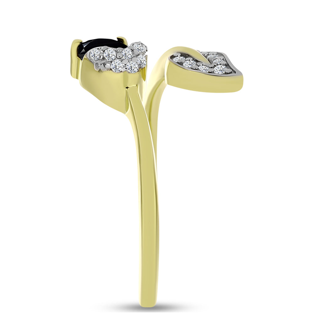 Goldplattierter Silberring mit schwarzem Spinell und weißem Topas