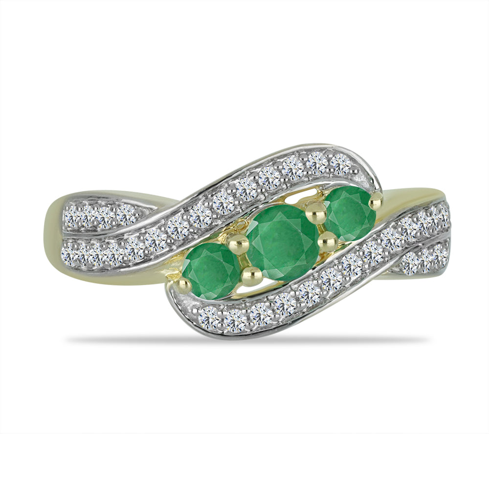 Goldplattierter Silberring mit brasilianischem Smaragd und weißem Topas