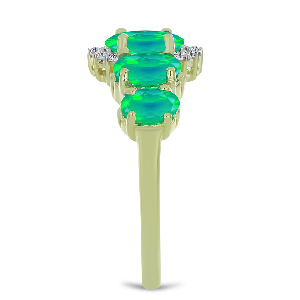 Goldplattierter Silberring mit grünem äthiopischem Opal aus Lega Dembi und weißem Topas