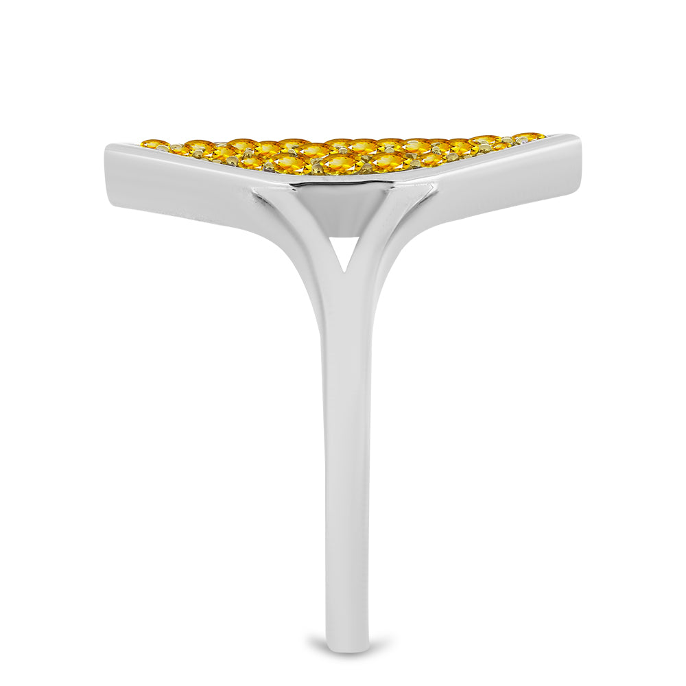 Silberring mit Zitrin aus dem Ural