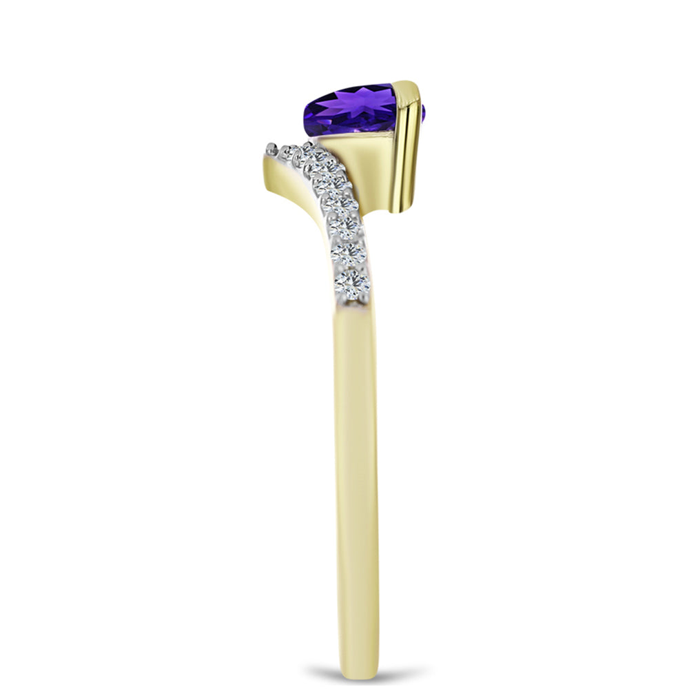 Goldplattierter Silberring mit marokkanischem Amethyst und weißem Topas