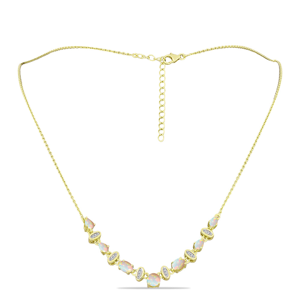 Goldplattierte Silberhalskette mit Welo-Opal und weißem Topas