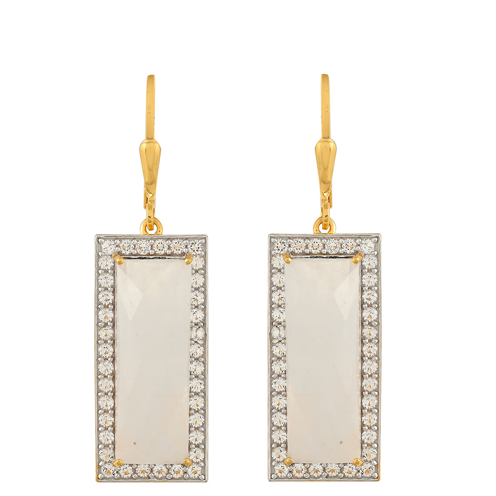 Goldplattierte Silberohrringe mit Regenbogenmondstein und weißem Topas 1