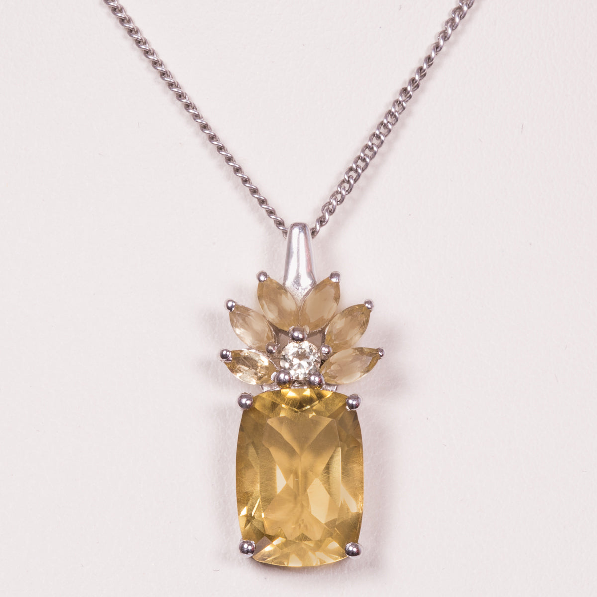 Silberanhänger mit bolivianischem Quarz