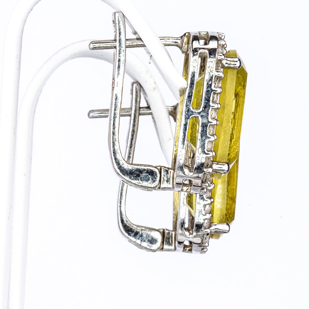 Silberohrringe mit weißem Topas