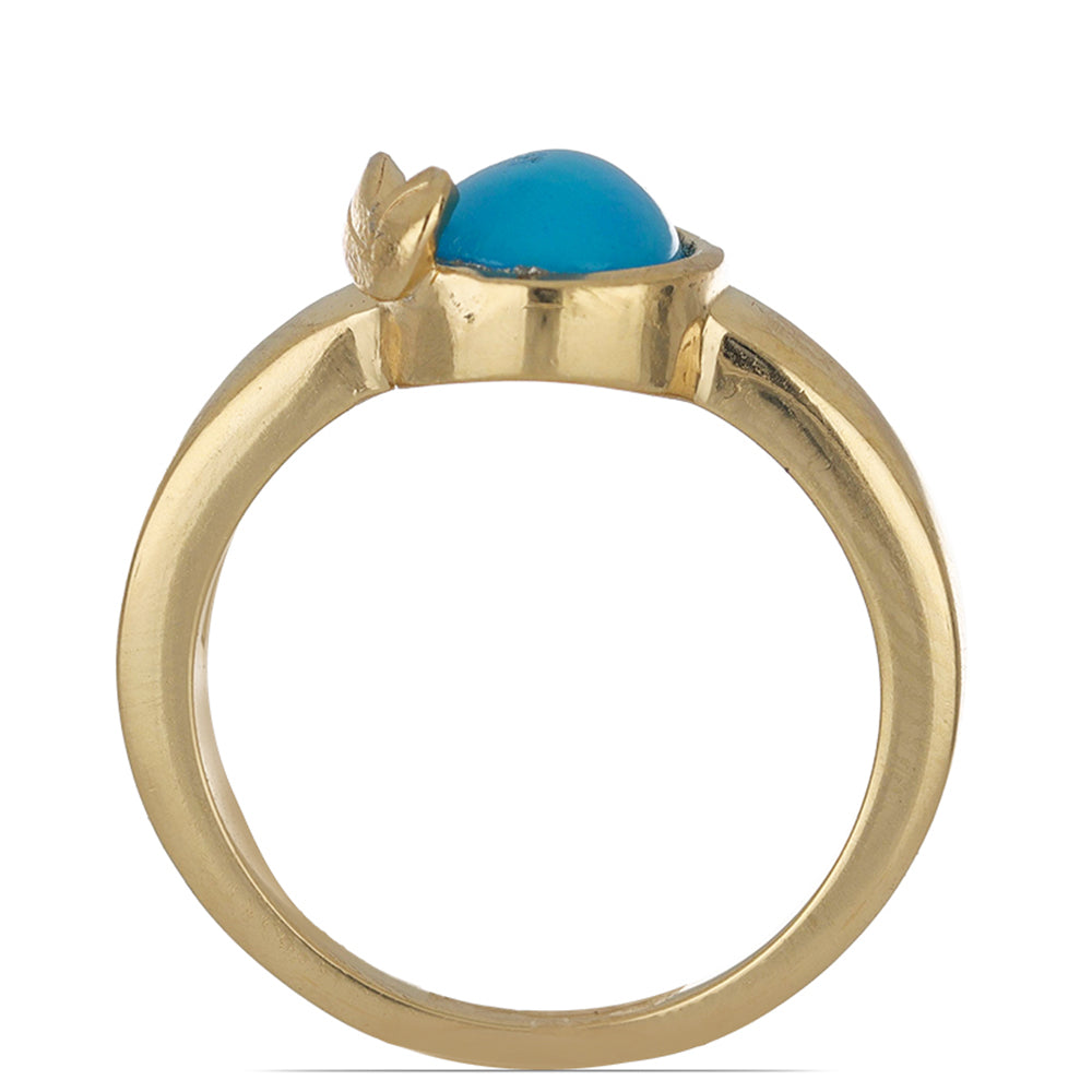 Goldplattierter Silberring mit blauem äthiopischem Opal aus Lega Dembi