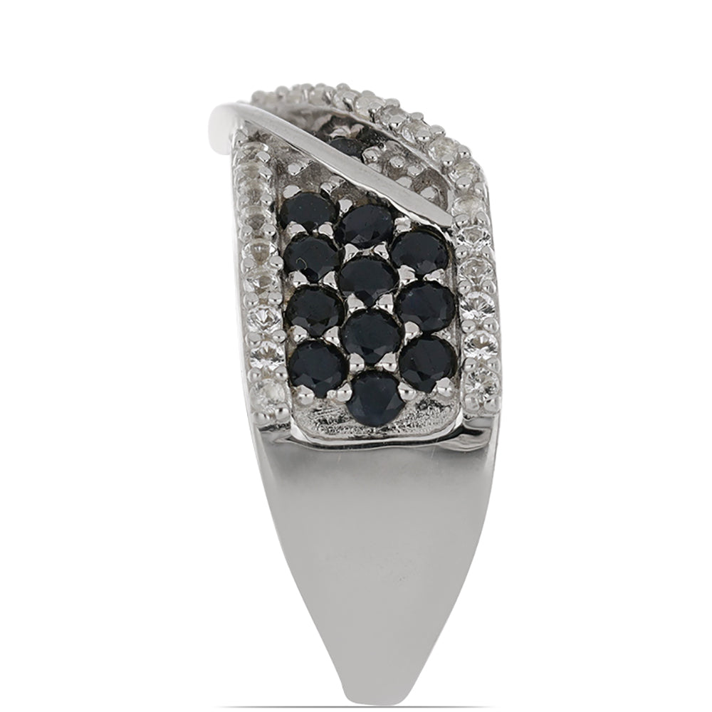 Silberring mit blauem Rosebery Saphir und weißem Topas