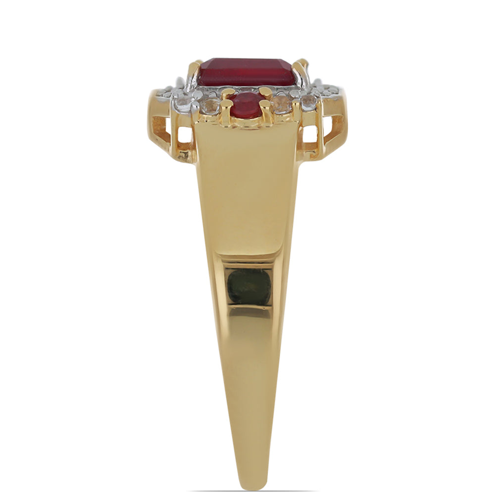 Goldplattierter Silberring mit Rubin aus Madagaskar und weißem Topas