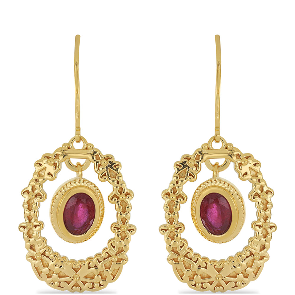 Goldplattierte Silberohrringe mit Rubin aus Madagaskar