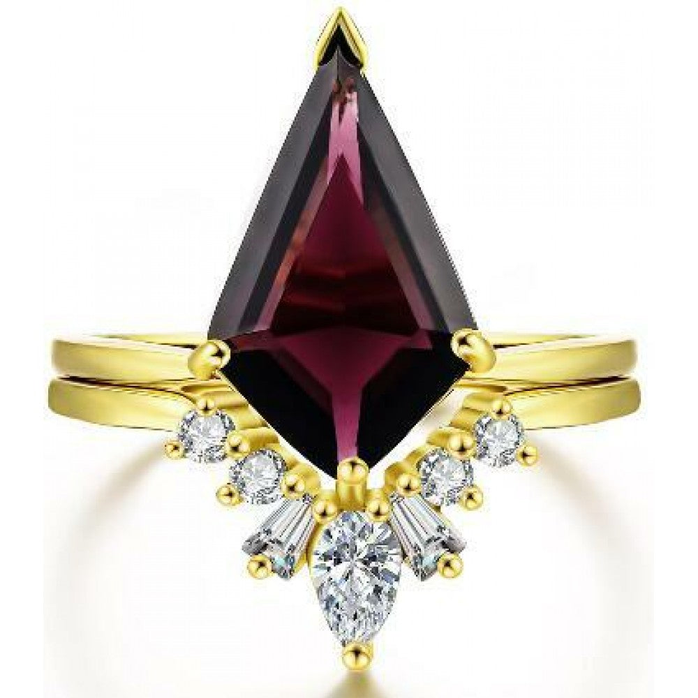Ring aus goldplattierterr Legierung mit purpurfarbenem Emporia® Kristall 1 