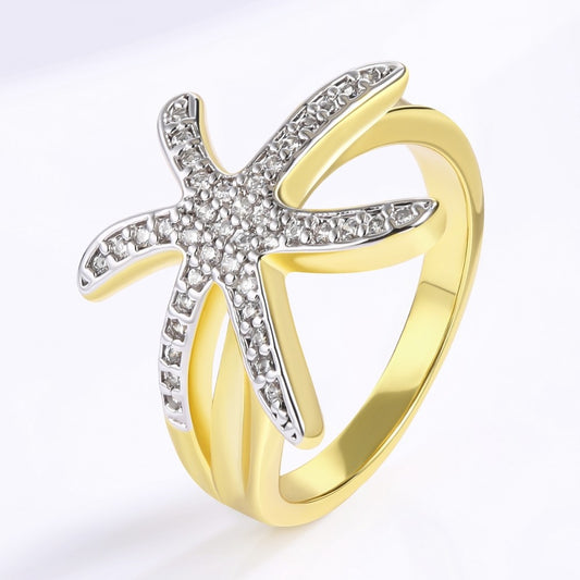 Ring aus goldplattierterr Legierung mit weißem Emporia® Kristall