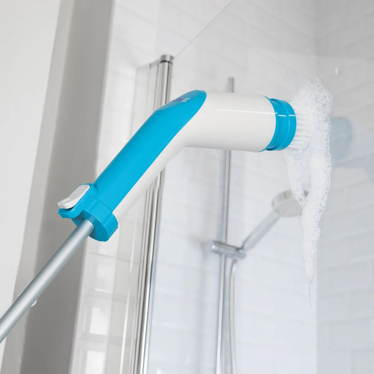 Scrub Buddi XL elektrische Reinigungsbürste mit 3 austauschbaren Aufsätzen 5 