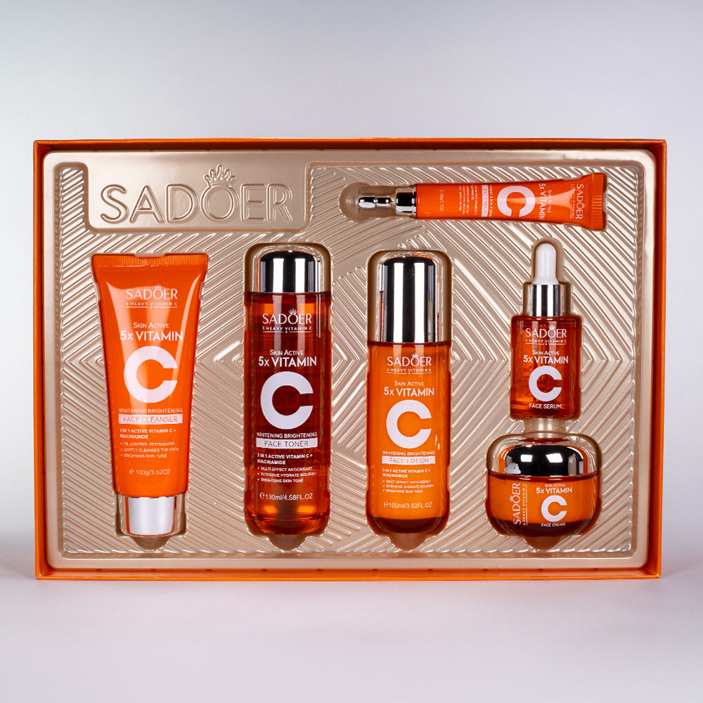 SADOER 5-fach Vitamin-C Hautbild ausgleichendes und feuchtigkeitsspendendes Gesichtspflege-Geschenkset – 6-teilig