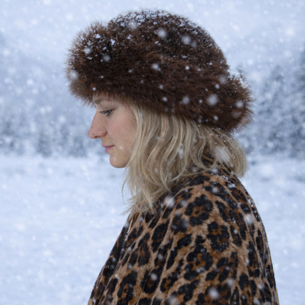 Braune Wintermütze aus Kunstfell – Einheitsgröße 4 