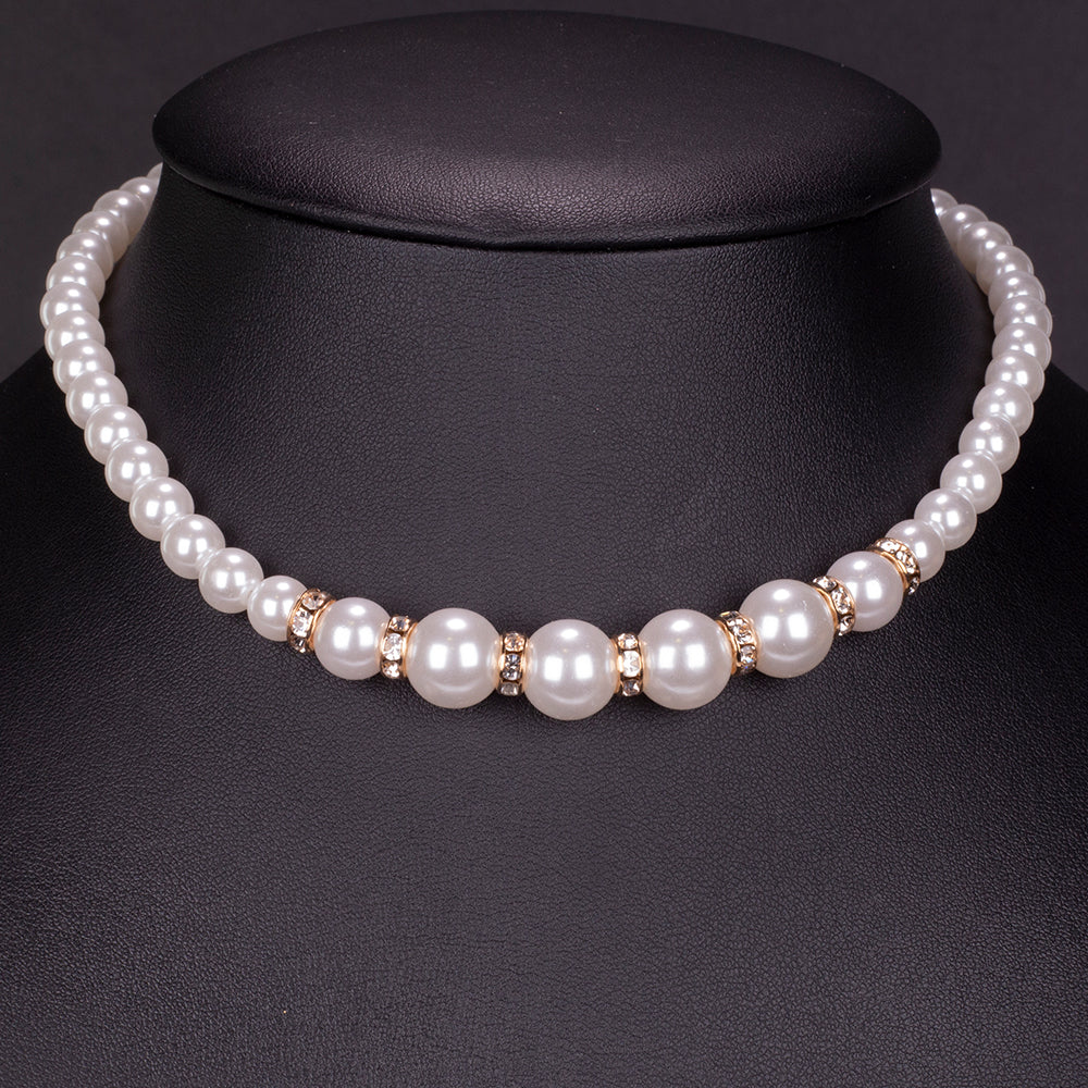 Uhr aus goldplattierter Legierung mit weißem Emporia® Kristall 9 