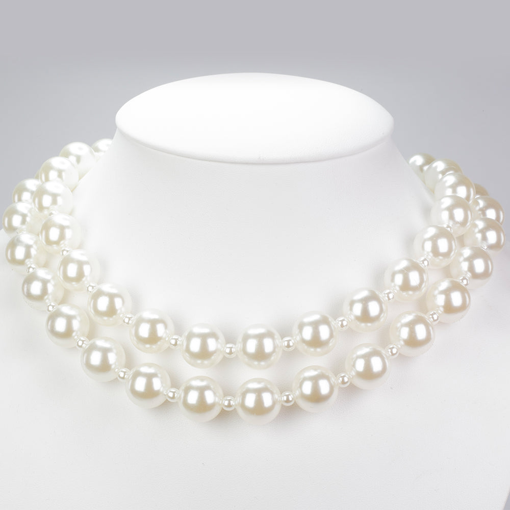 Schmuckgarnitur aus Nugget mit Glasperle