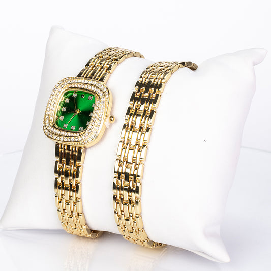 Uhr aus goldplattierter Legierung mit Smaragd und weißem Emporia® Kristall