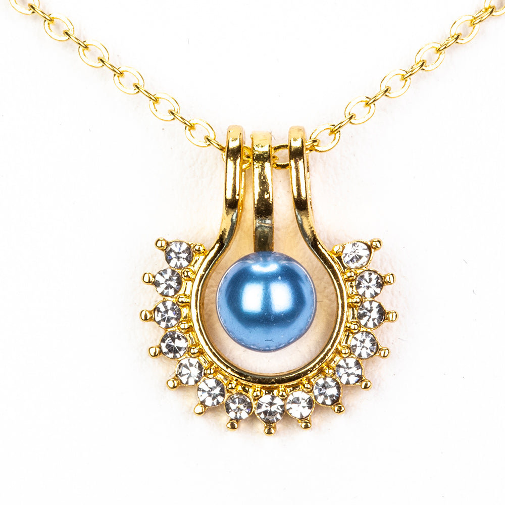 Schmuckgarnitur aus aus goldplattierter Legierung mit weißer Süßwasserperle und weißem Emporia® Kristall 8 