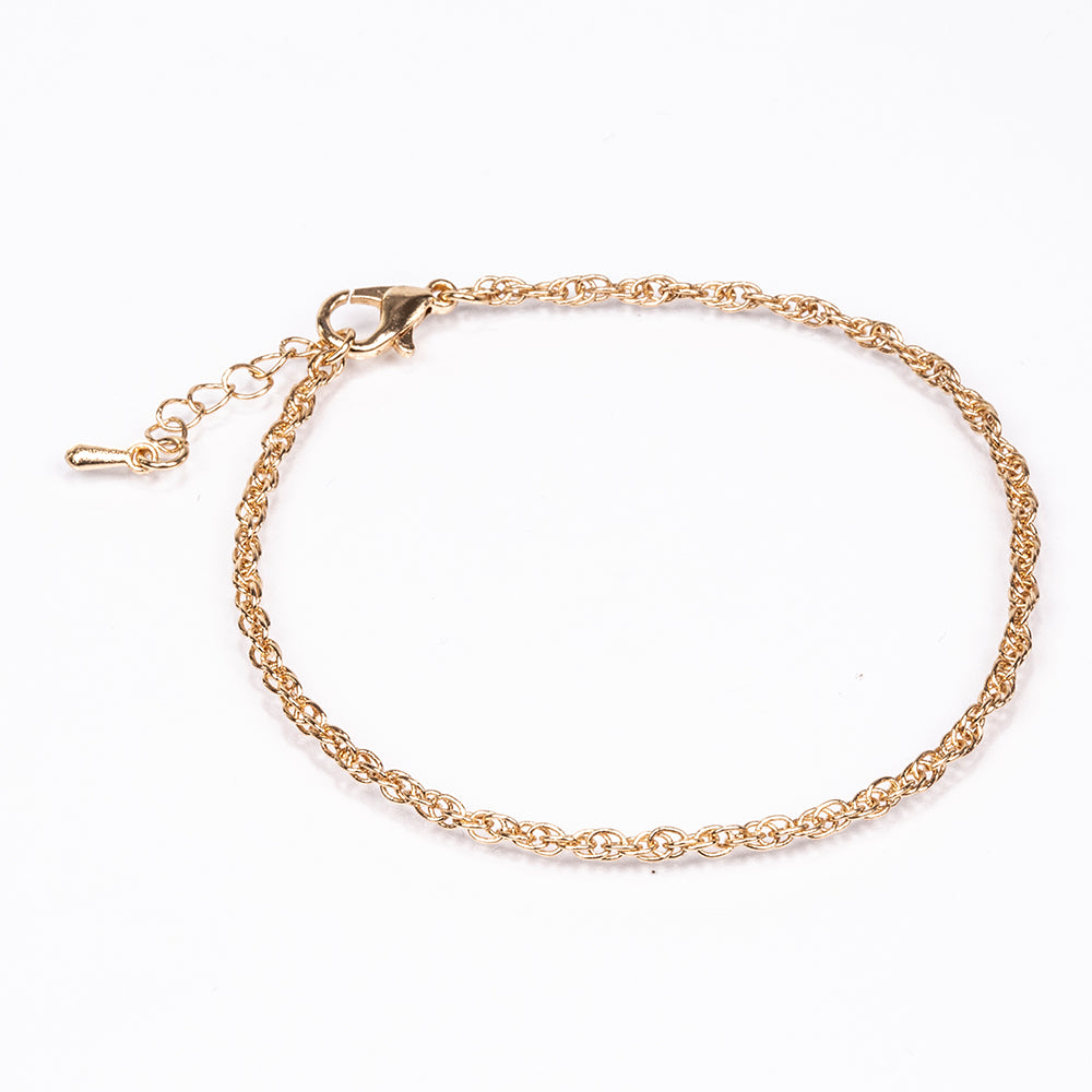 Schmuckgarnitur aus aus goldplattierter Legierung mit weißem Emporia® Kristall 9 