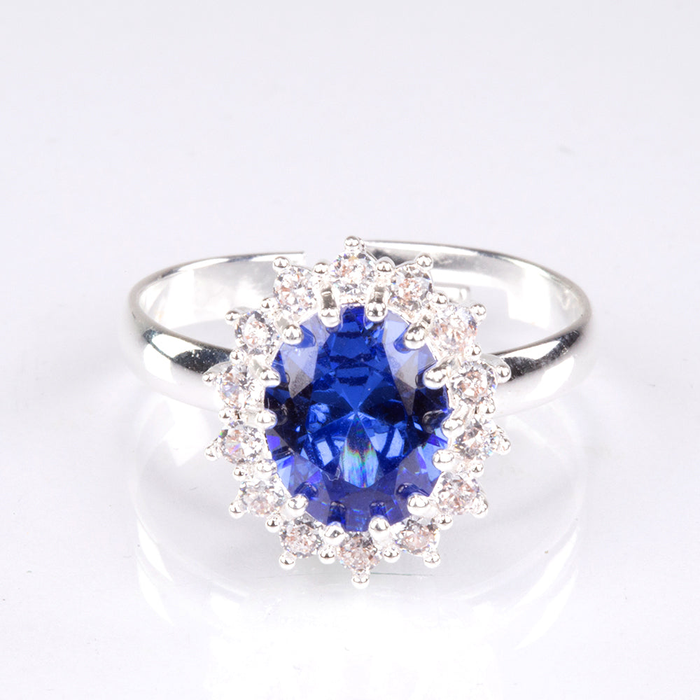 Schmuckgarnitur aus aus goldplattierter Legierung mit blauem Emporia®-Kristall und weißem Emporia® Kristall 4 