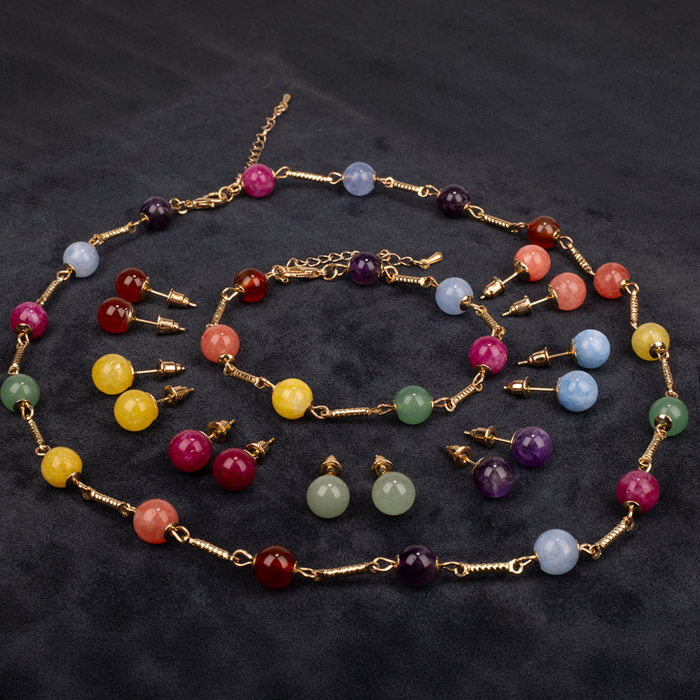 Schmuckgarnitur aus aus goldplattierter Legierung mit Amethyst und Jade