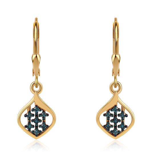 Goldplattierte Silberohrringe mit blauem Diamant