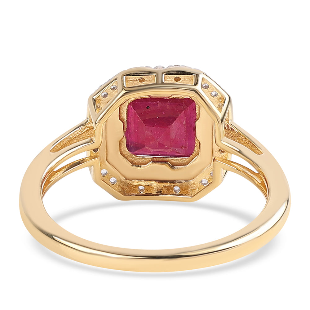 Goldplattierter Silberring mit Rubin aus Mosambik und weißem Topas