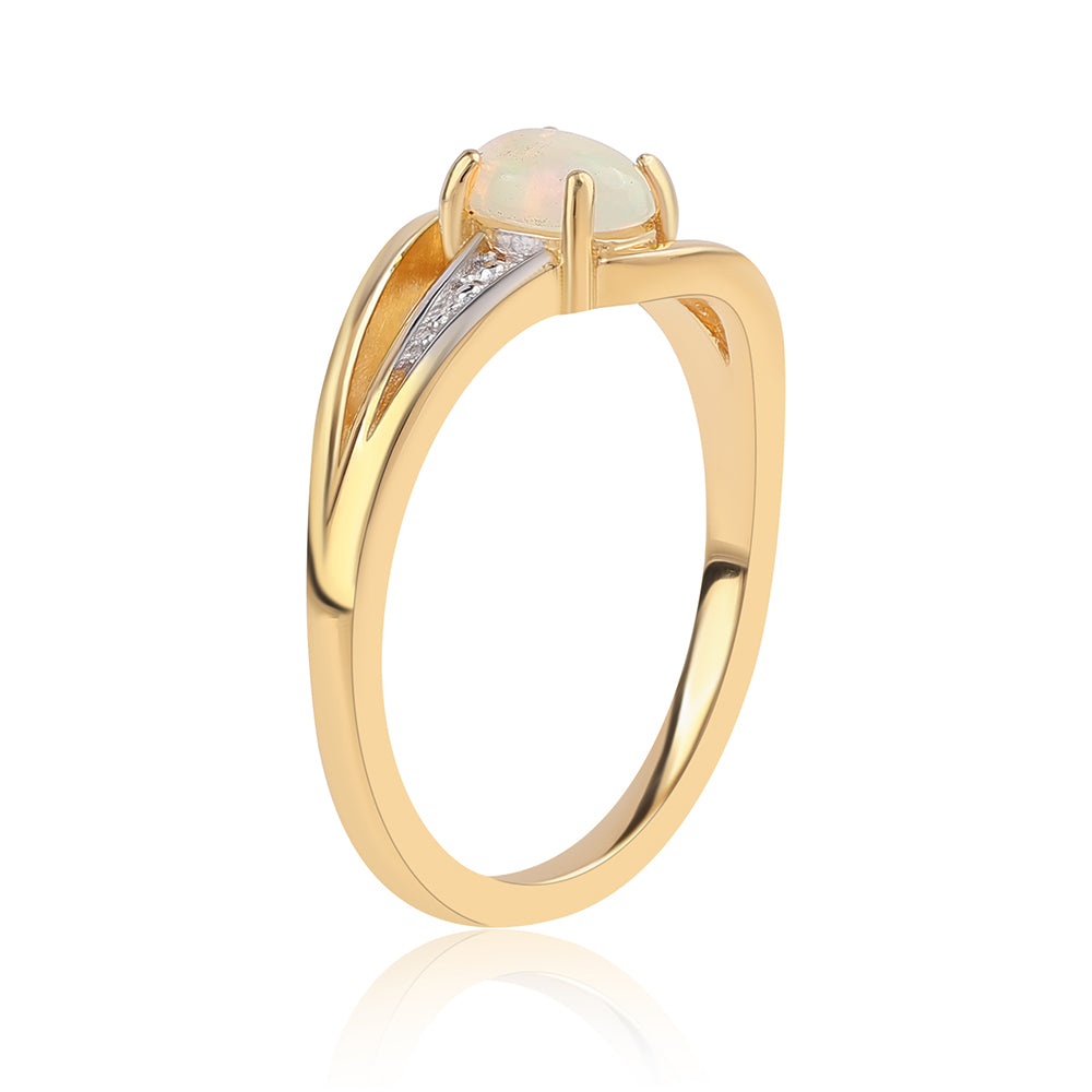 Goldplattierter Silberring mit äthiopischem Opal aus Lega Dembi 2 