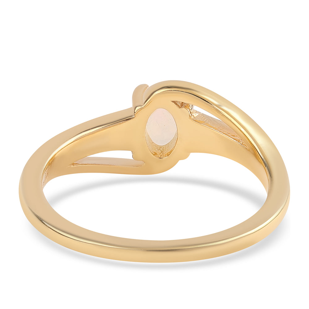 Goldplattierter Silberring mit äthiopischem Opal aus Lega Dembi 3 
