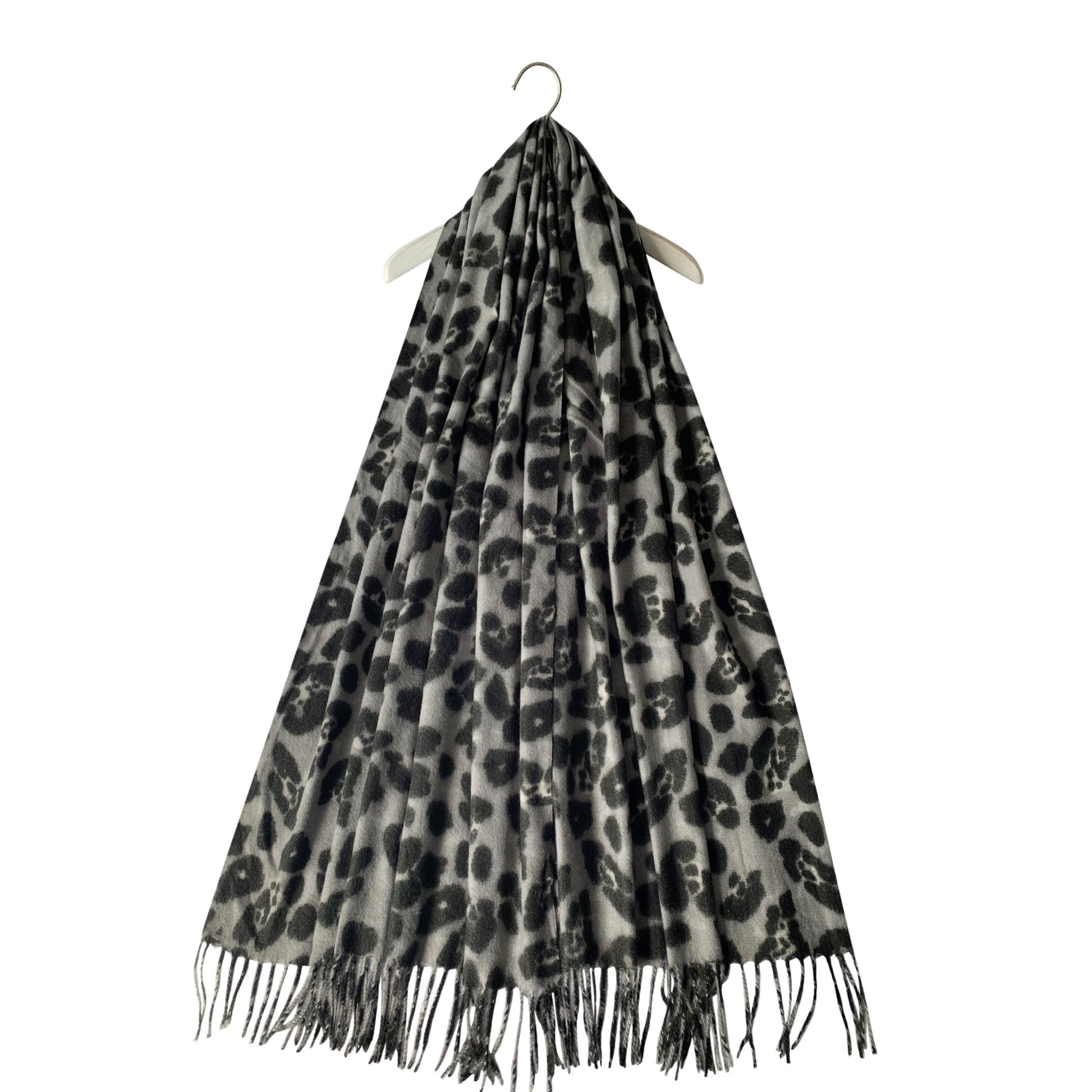 Wool Scarf, 65 cm x 180 cm, Leopard Patterned, Grey, 30% Wool 70% Viscose 1 
